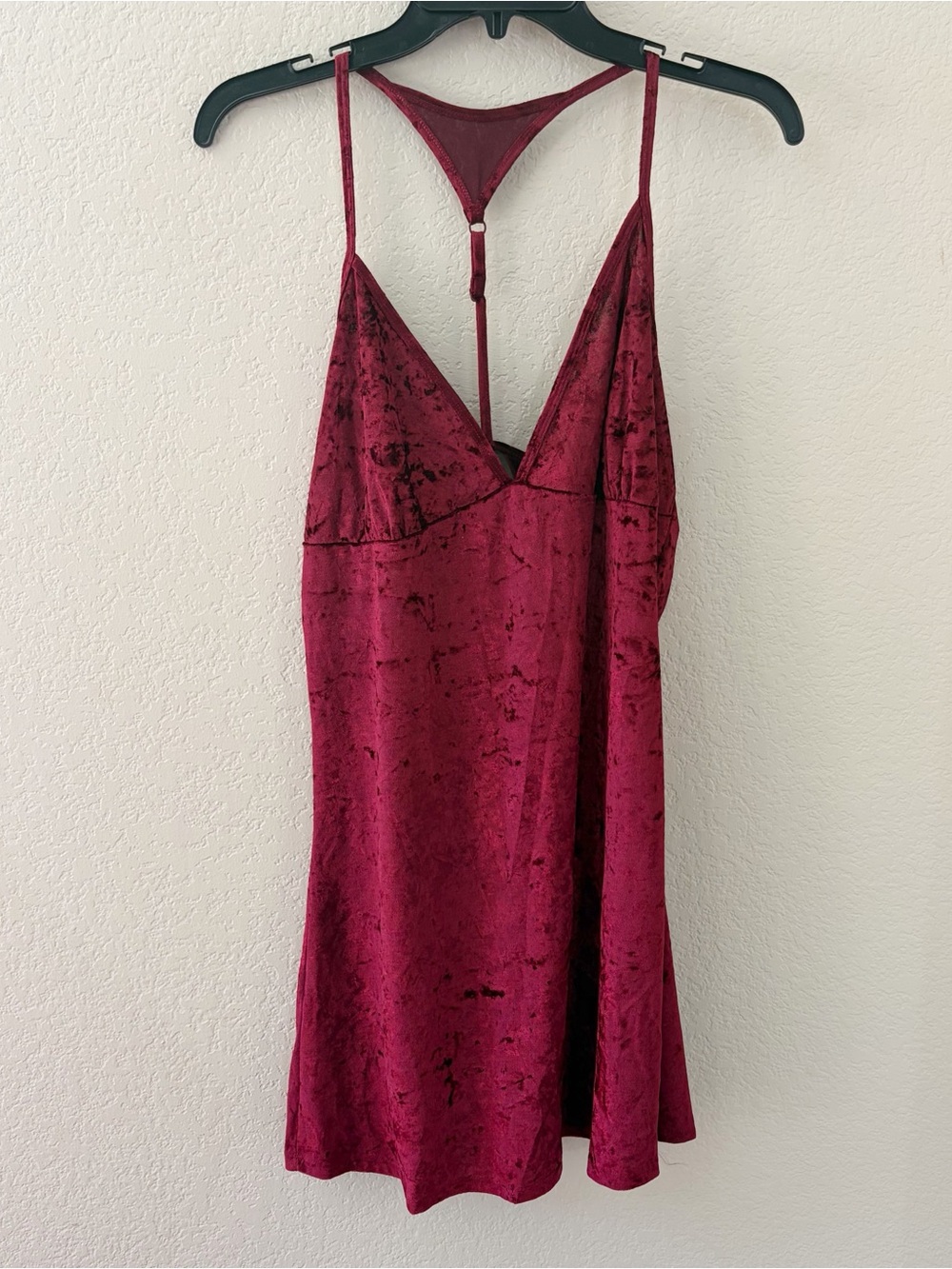 Fredericks of Hollywood Size XL Negligee Nightie Crushed Velvet Burgundy